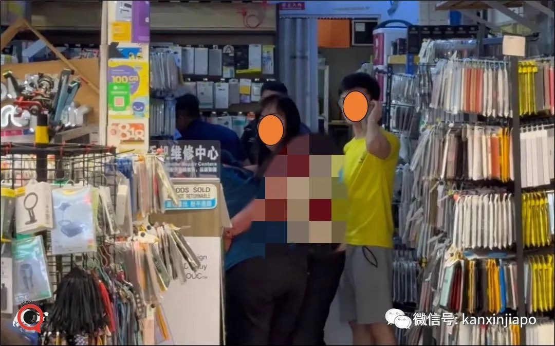 突发！新加坡六旬男子商场持刀砍人，4人浴血，大批警察持冲锋枪赶到，民众惊慌逃命