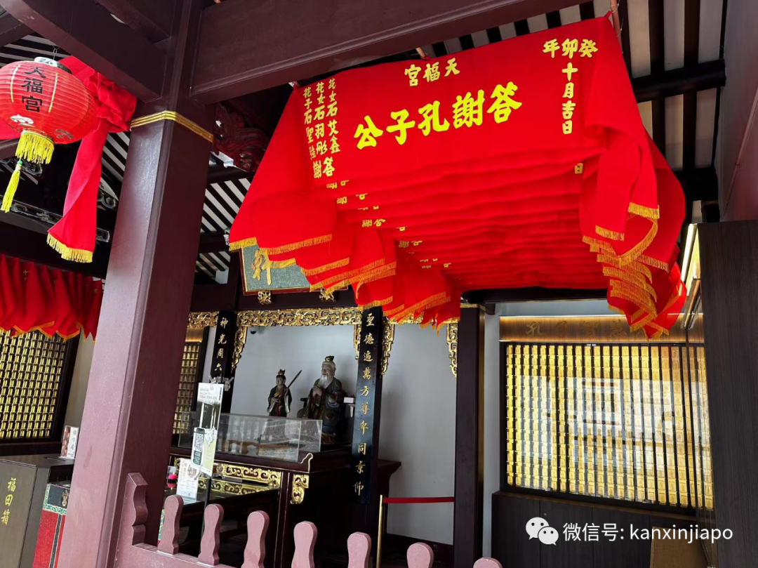 在新加坡,近两百年传统的华人古庙,却隐藏着这么多异域元素