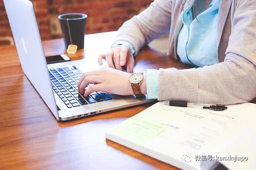 持有家属准证,可以在新加坡工作吗?