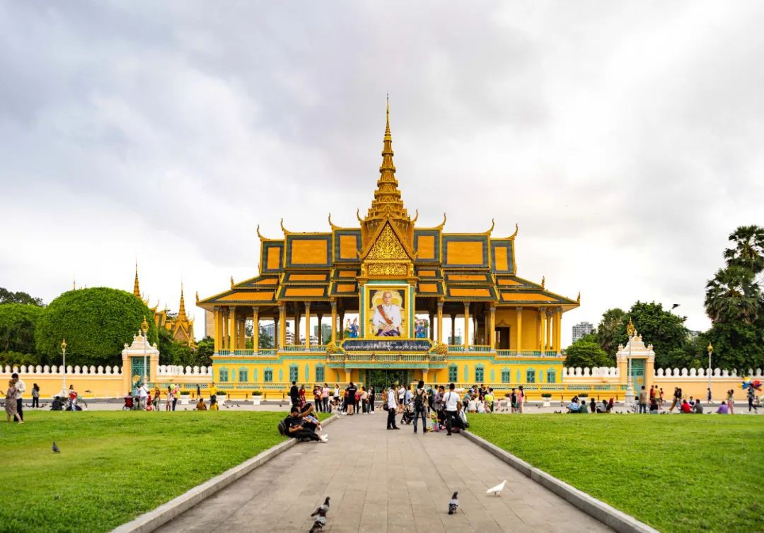 世界这本书，我在柬埔寨金边多读了一页