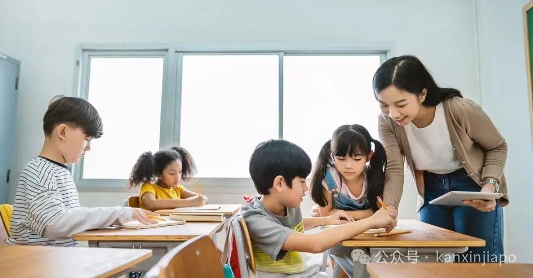 “来了新加坡一年，决定从国际学校转到政府学校”
