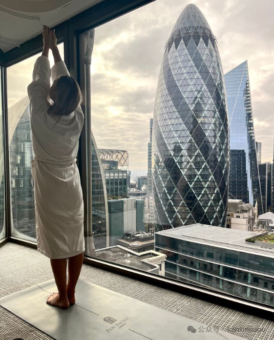 《疯狂的亚洲富豪》在伦敦的酒店，真的存在吗?