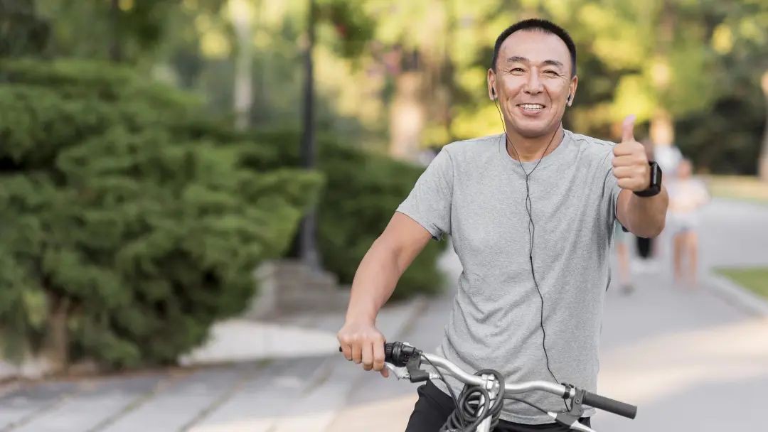 绝了,骑自行车骑到全身痛,怎么回事呢?