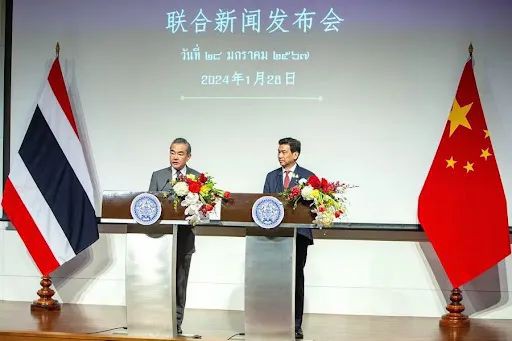 3月1日生效！中国与泰国签署互免签证协定