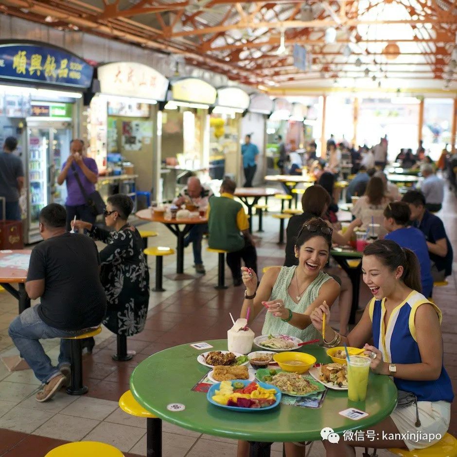 新加坡的小贩中心，最吸引人的地方在哪里？