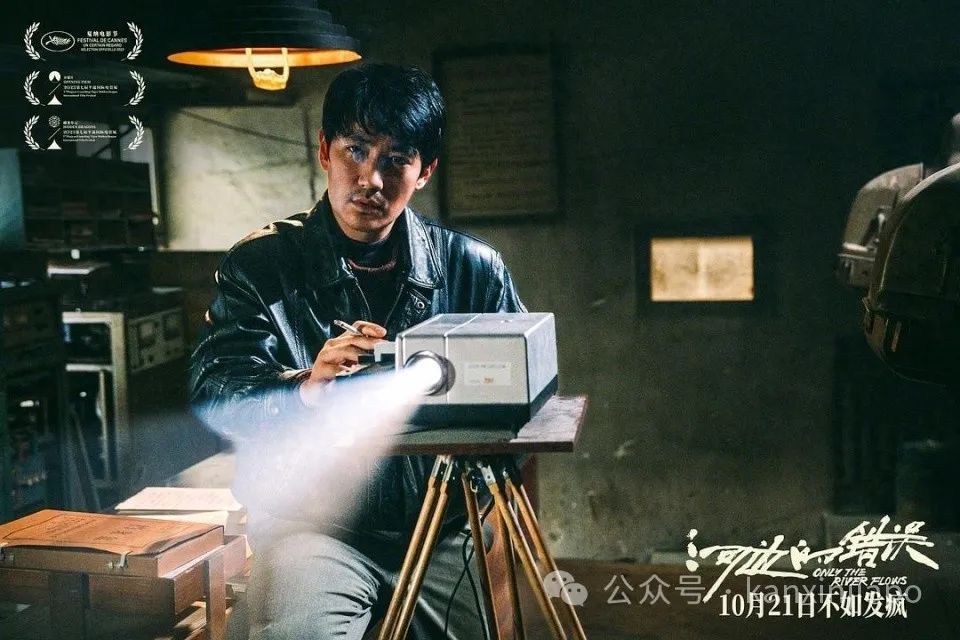 票房破亿，口碑大爆，改编自余华小说的悬疑片《河边的错误》来新加坡了！