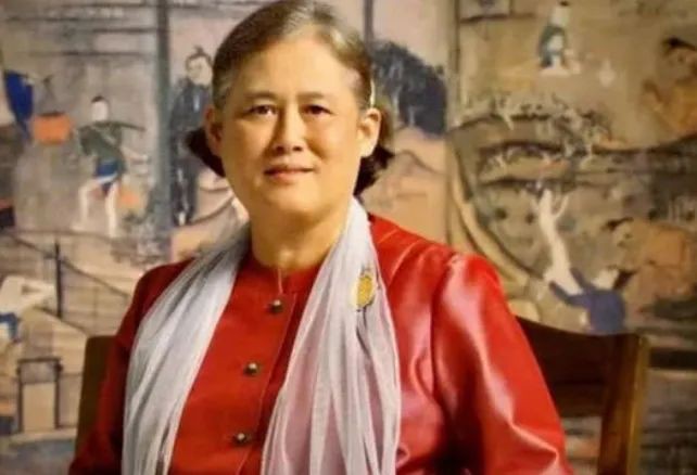 不作不死!泰国“反皇室网红”这次居然惹到公主?!
