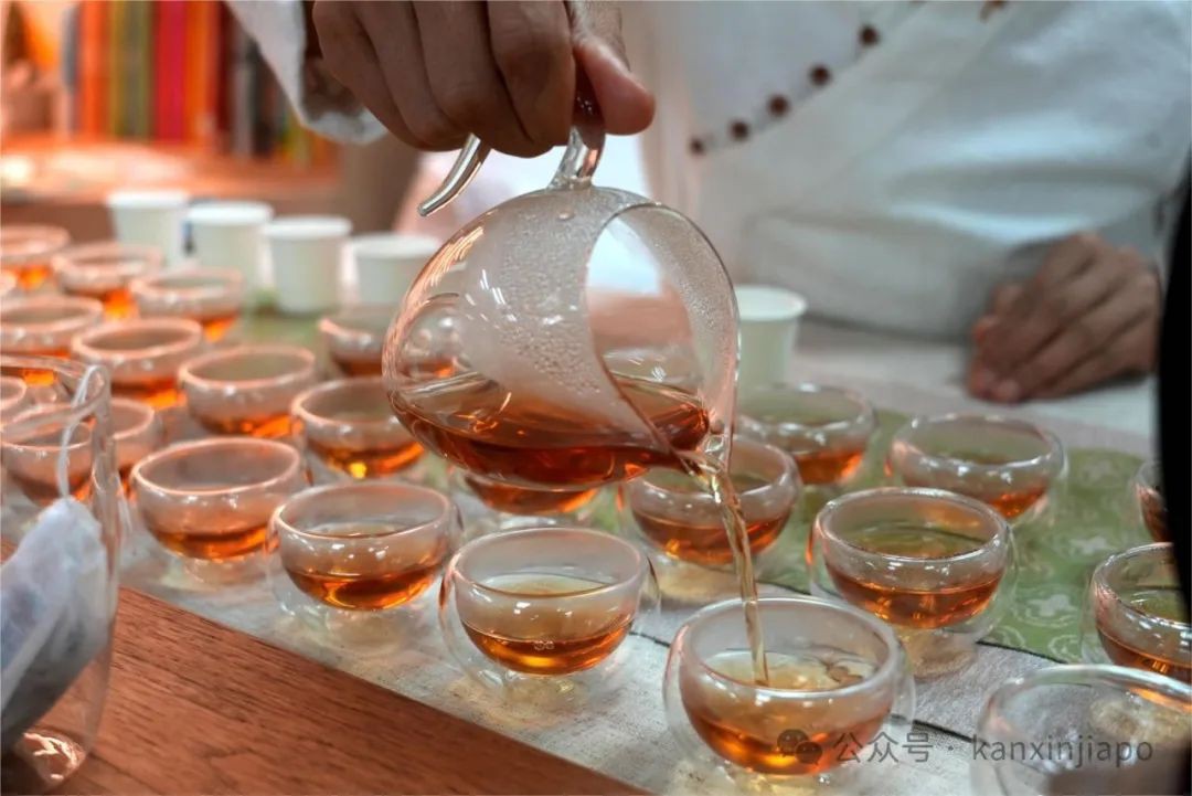 《读者》分享会携手新加坡著名作家尤今打造非一般读书之夜