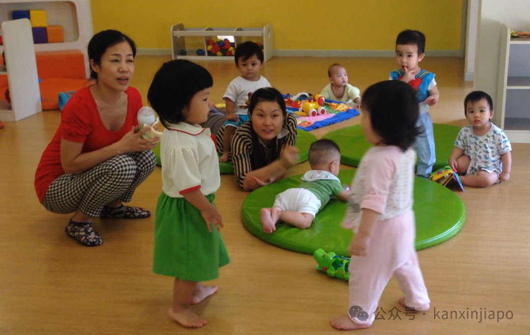中国养育孩子成本68万人民币！新加坡看了哭晕在厕所