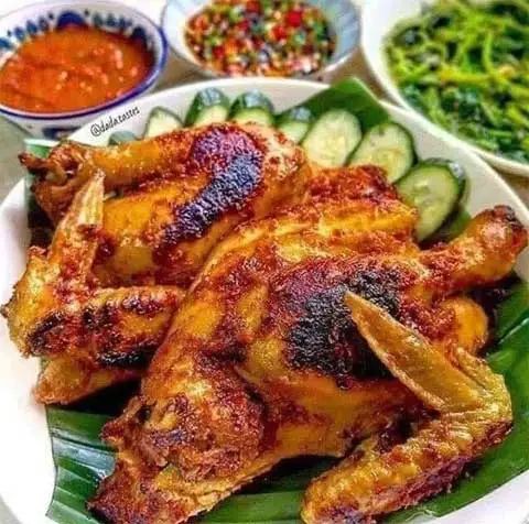 旅途漫长，让印尼美食暖愈他乡