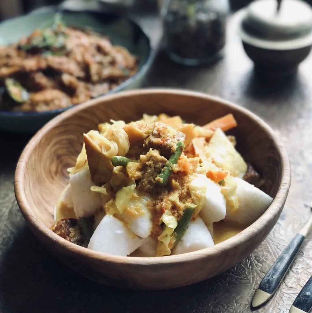 旅途漫长，让印尼美食暖愈他乡