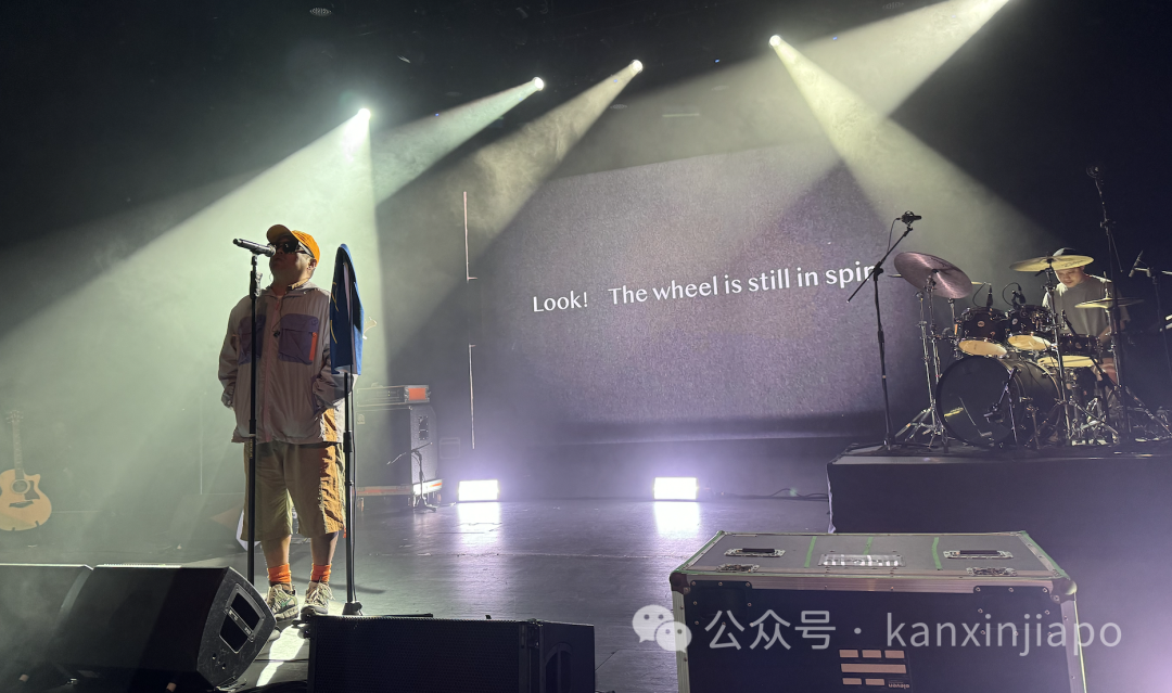 “这次在新加坡的演出,会成为我们下一张专辑里的故事”