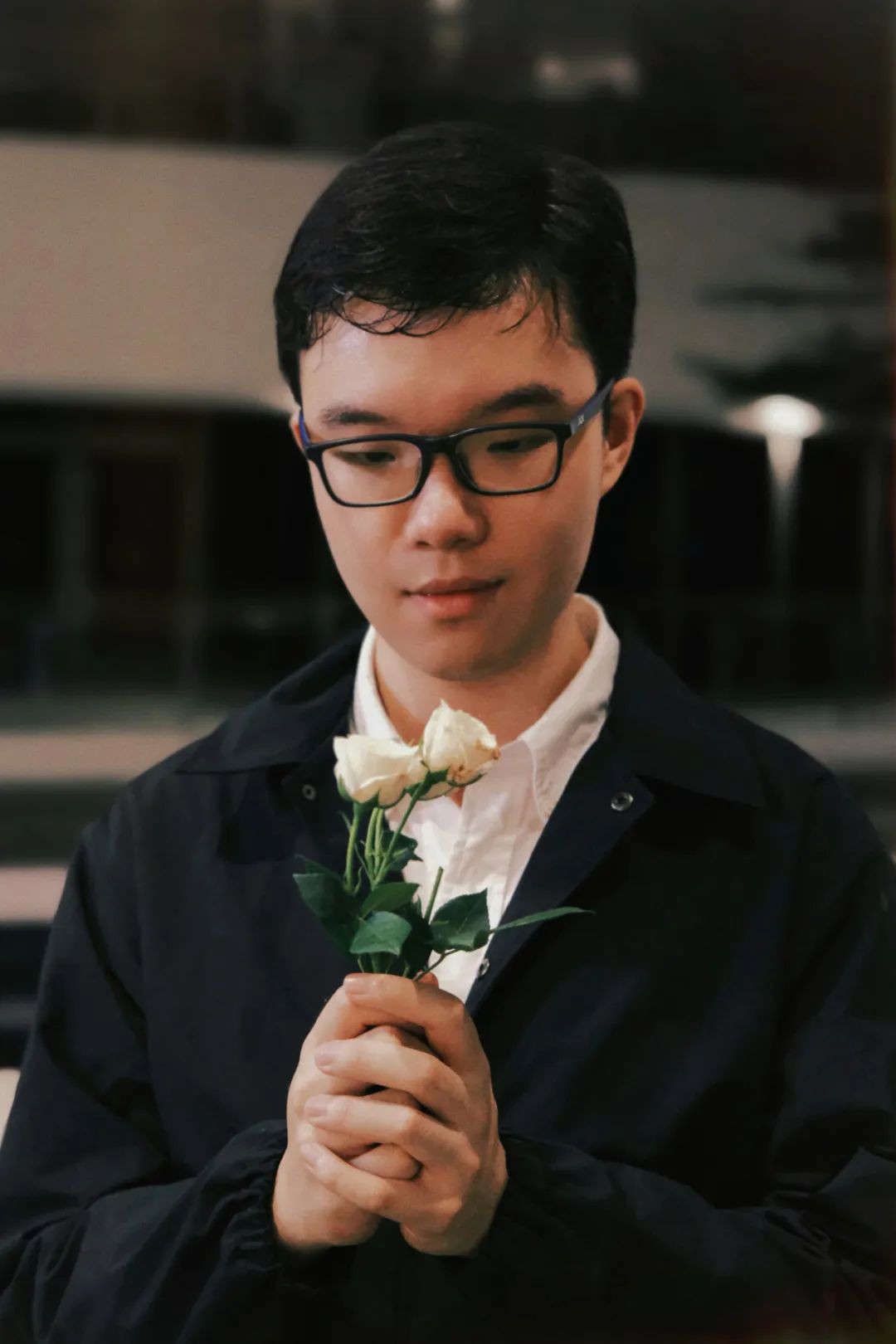 新加坡即将上演话剧年度大戏！红玫瑰？白玫瑰？得不到的永远在骚动