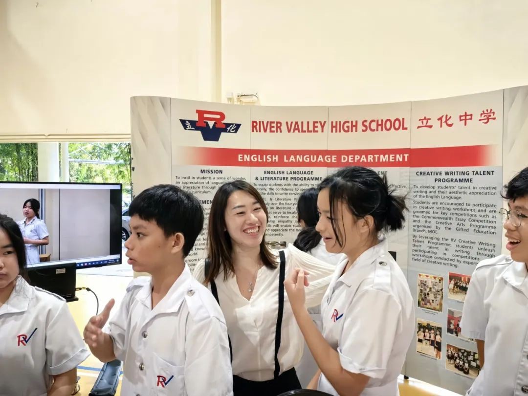 参观了新加坡四所中学的开放日,体会到了什么是让“每个孩子个性生长”