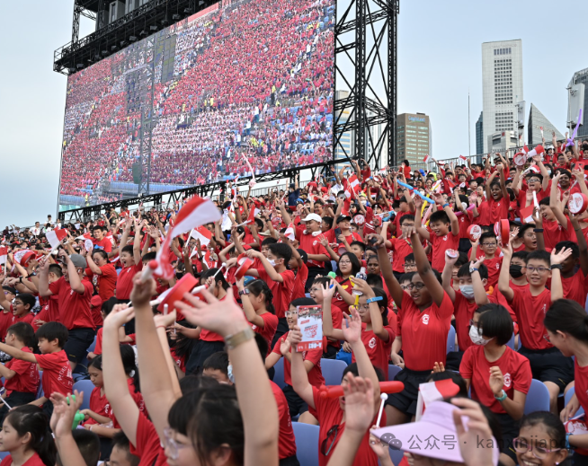 【新加坡今日要闻】新山关卡两辆巴士相撞，未来四天或下雷阵雨，中国包揽WTT乒乓赛五冠军