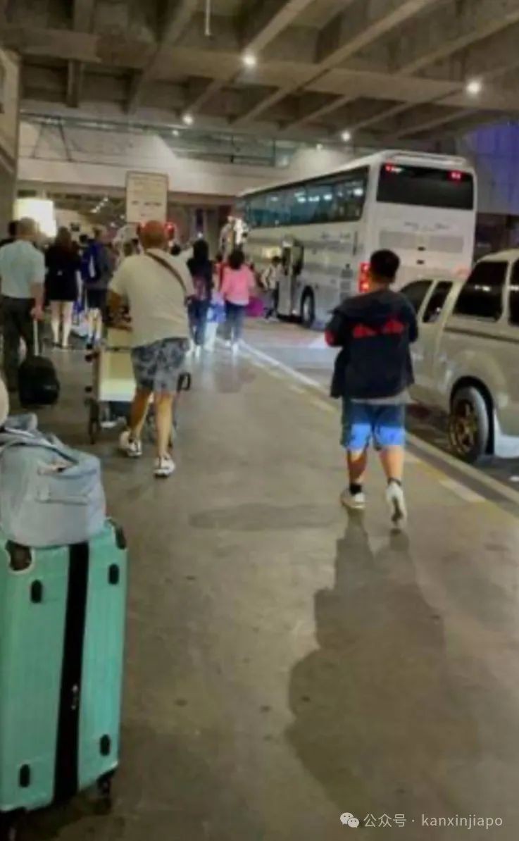飞往新加坡航班被取消，161名乘客滞留机场超24小时！官方说法来了