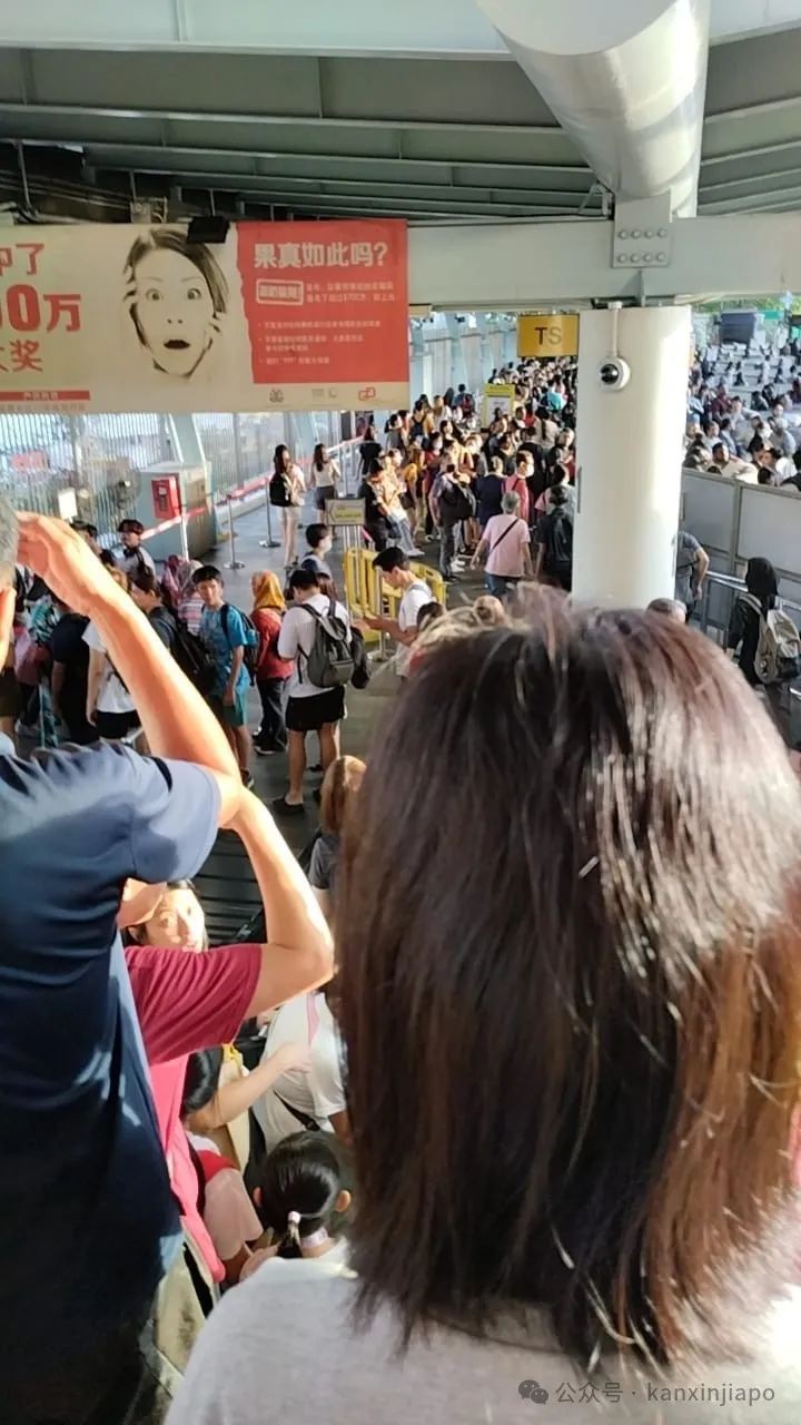 新马关卡51万人过关创纪录!排队近5小时、从昨晚堵到现在,还将继续堵