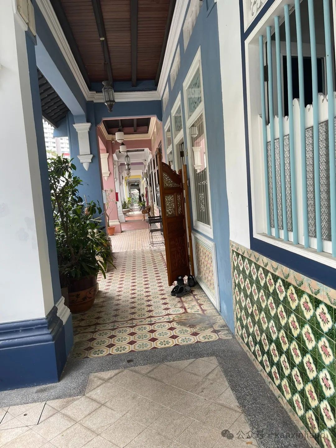 商业与居住的结合，新加坡的店屋外国人能买吗？