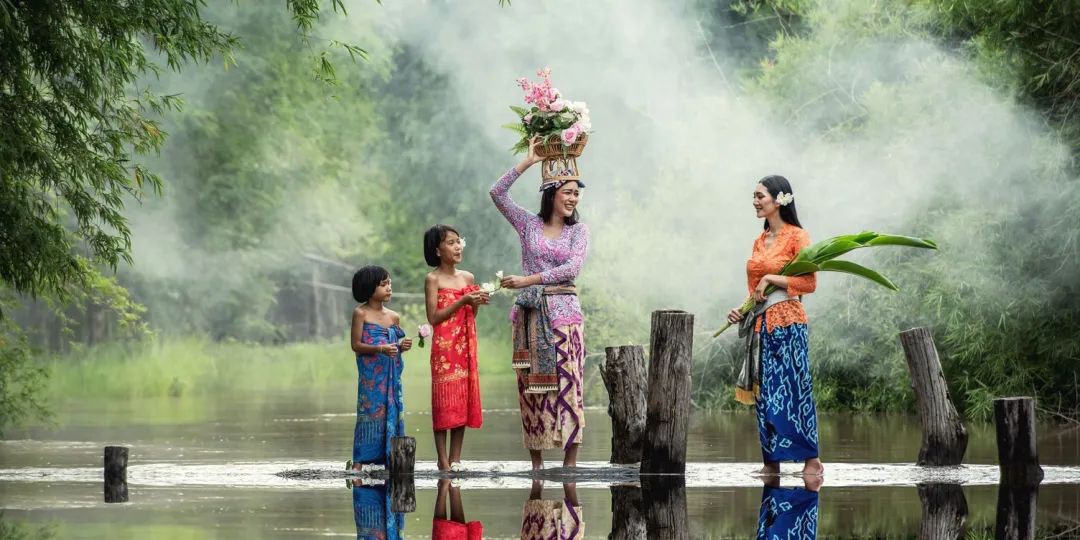 8个故事，告诉你印尼女性有多美！