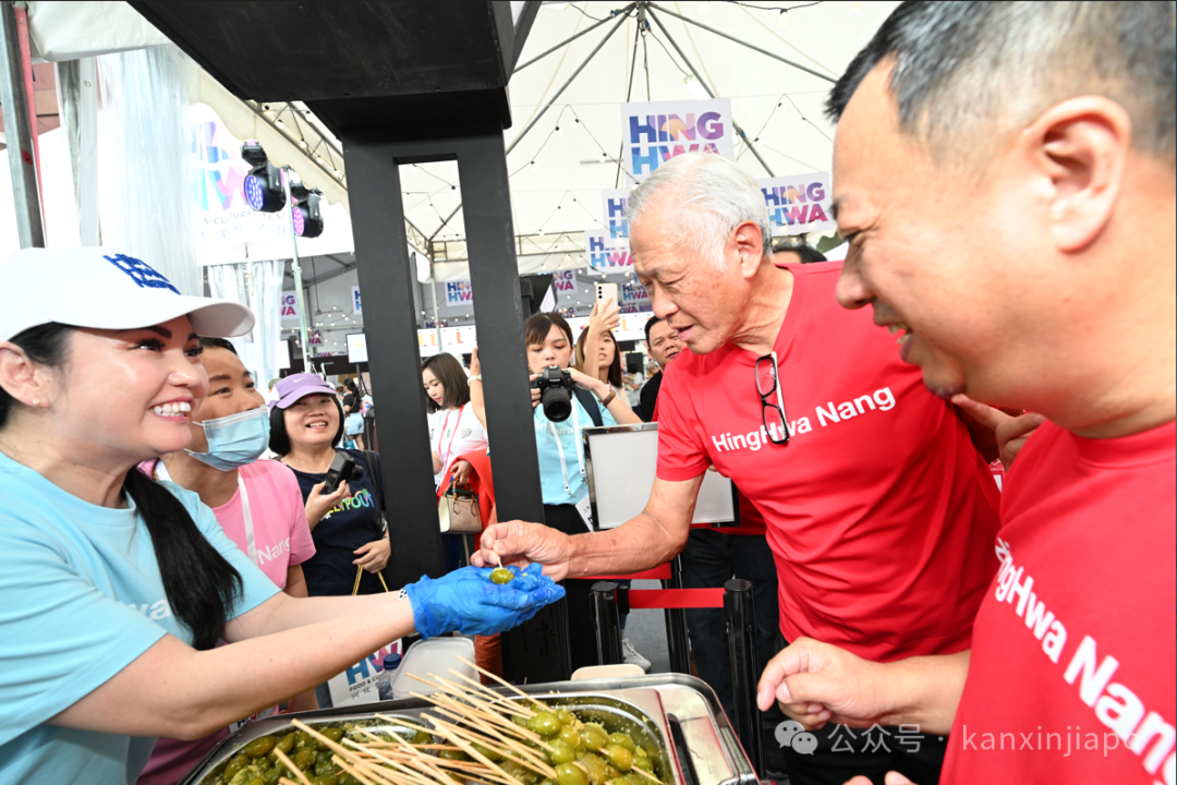 国防部长站台,《好声音》歌手献唱,新加坡首届兴化美食文化节盛大开幕了!