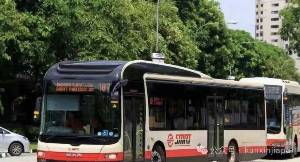 耶稣受难日前夕新加坡巴士地铁延长运营时间，可以放开浪啦～