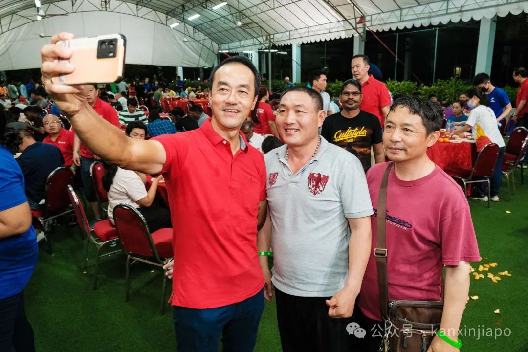 新加坡举目无亲，初来乍到，我知道这是怎样的心情