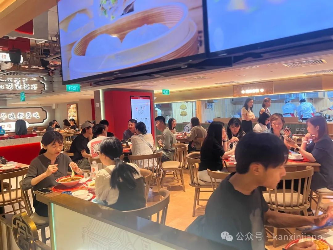 我找到了新加坡市面上最家常的四川菜——箜干饭