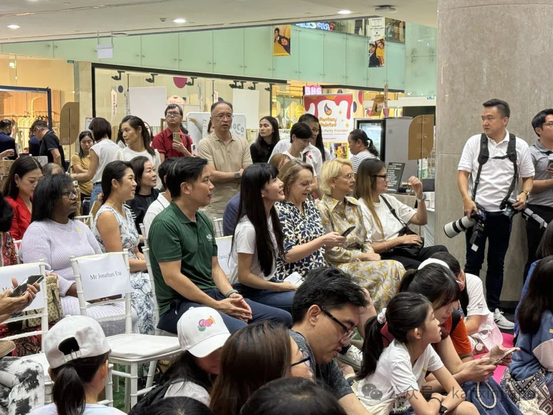 新加坡首届儿童可持续发展市集,部长也来了