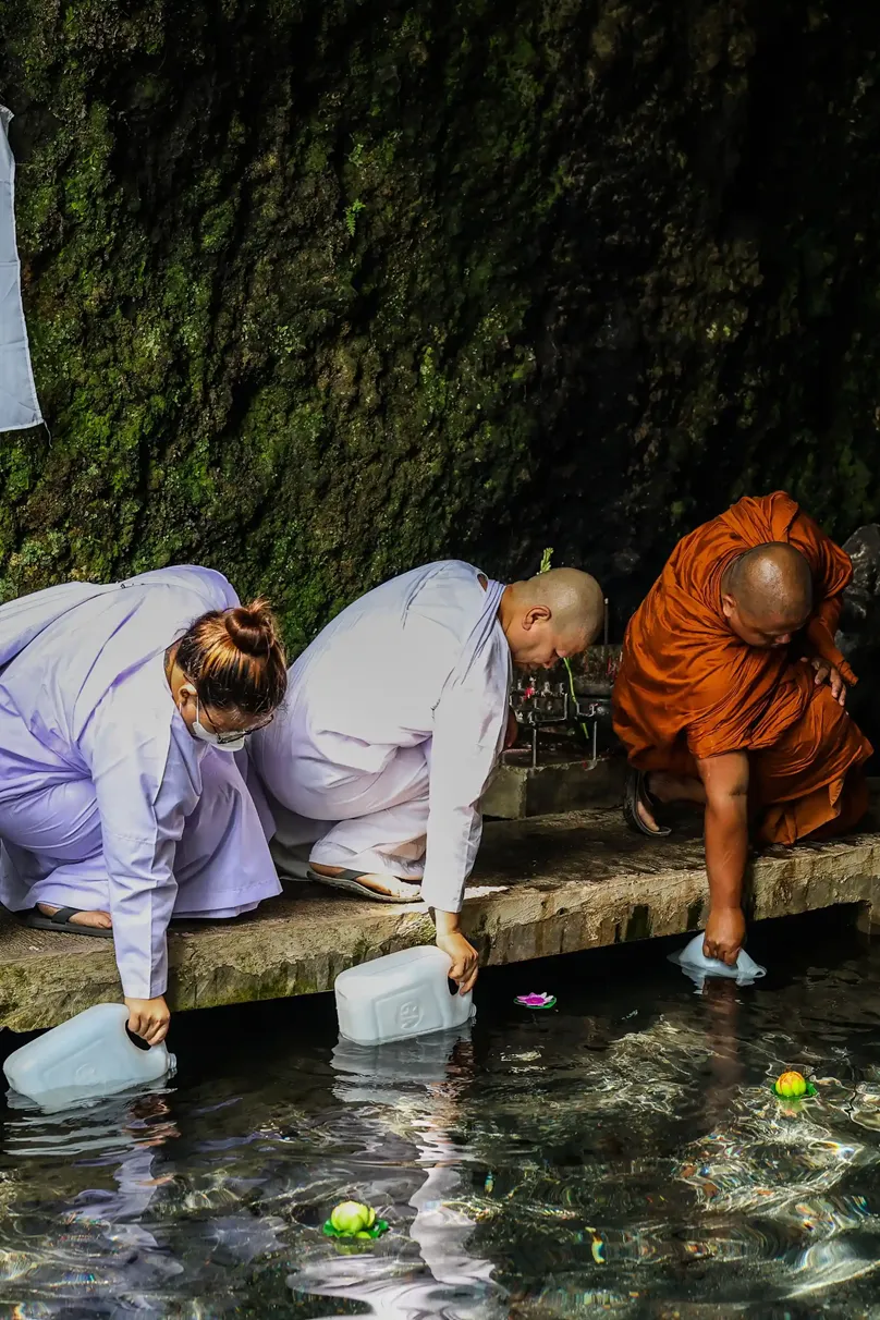 印尼的婆罗浮屠寺将被万盏天灯照亮