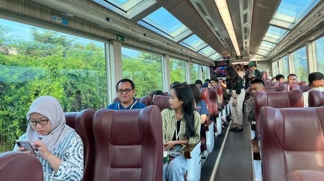 印尼风景天花板!坐着火车游爪哇,重新定义旅行