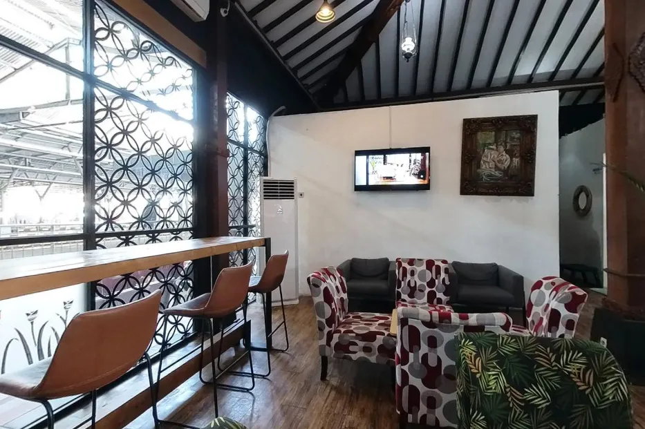 印尼风景天花板!坐着火车游爪哇,重新定义旅行