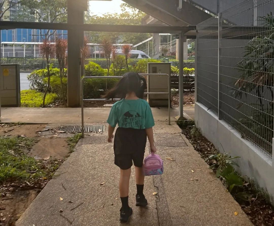 “带着六岁娃放弃上海国际学校,入读新加坡政府小学,我后悔了吗?”
