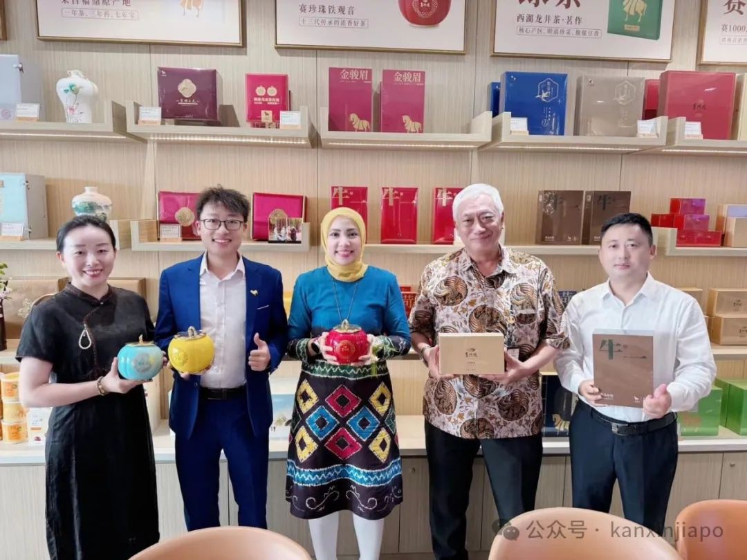来新加坡牛车水，尝一口甘香醇厚的中国茶