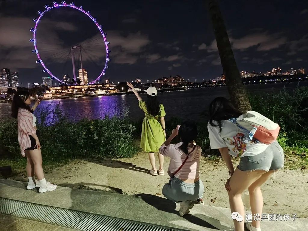 滨海湾夜景！第一次去新加坡不能错过这里