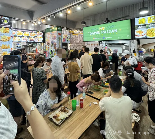 把国足“抬”进18强的新加坡门神,用中国球迷打赏的钱做了慈善