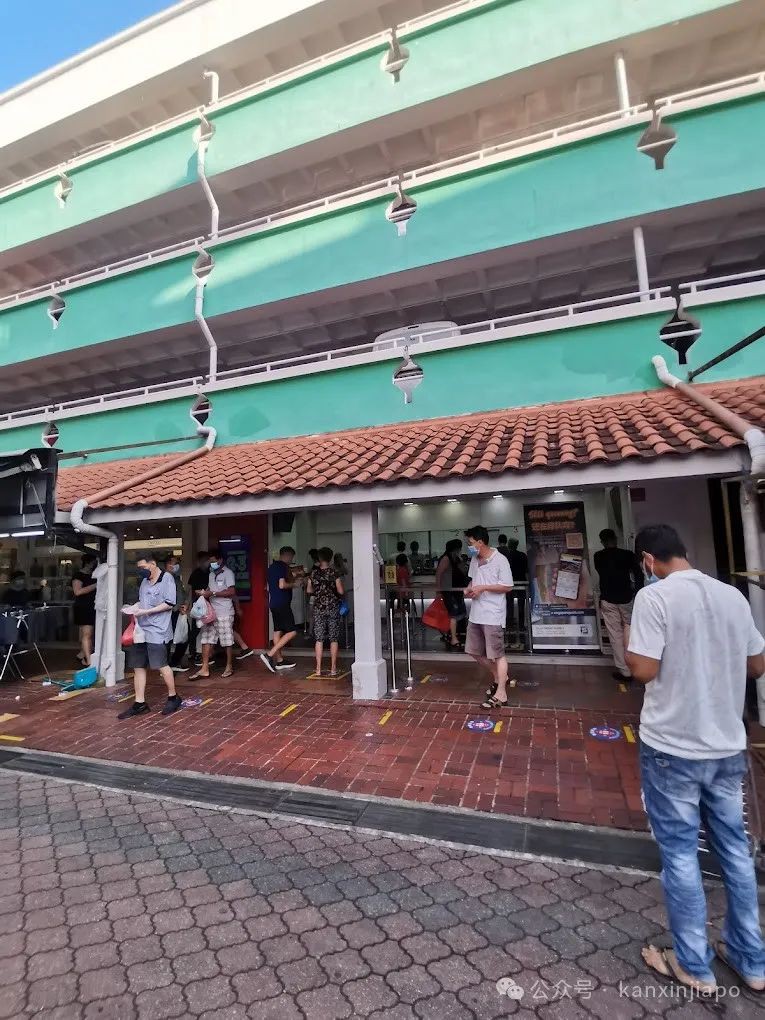 一夜暴富!新加坡多多彩票头奖得主斩获610万新币