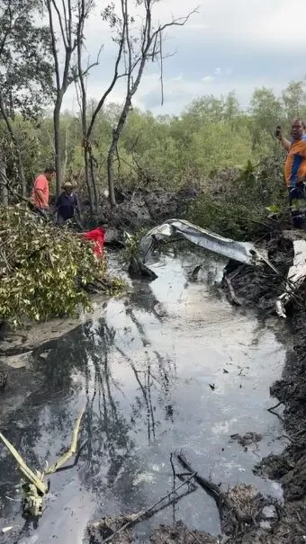 泰国突发飞机坠毁！9人失踪，5名中国乘客遇难