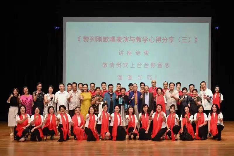 从危机到掌声：新加坡《再现•歌中情》用线上教学引爆音乐剧热潮