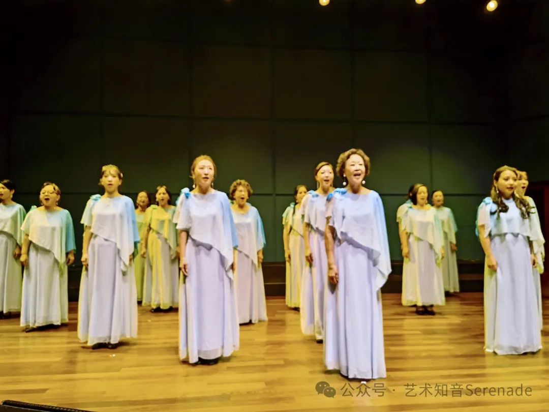 从危机到掌声：新加坡《再现•歌中情》用线上教学引爆音乐剧热潮
