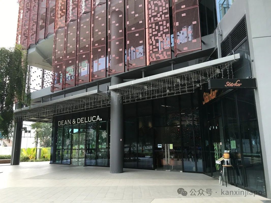 新加坡警官不但充当黑社会保护伞,还涉嫌骗取中国人钱财