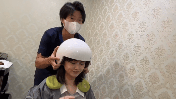 头发还没白,就开始脱了?!还好有TrichoKare的头皮护理来拯救离家出走的毛发!