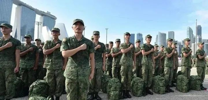 19岁逃新加坡兵役,换美国国籍,21年后被判入狱