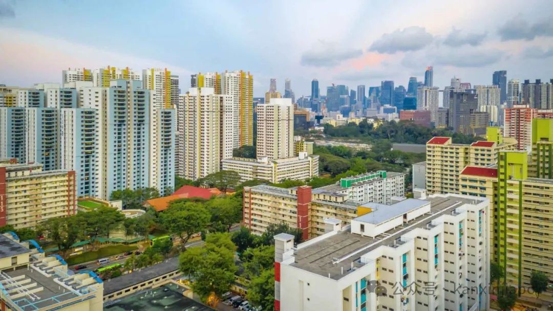 新加坡房市的“双重奏”：组屋涨涨涨，公寓跌跌跌