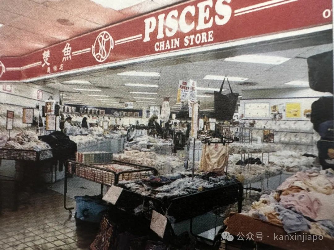 把街边叫卖的方式引进到店铺,在新加坡的分店越开越多