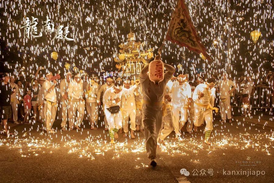新加坡千人聚集， 九皇大帝驾到，堪比农历新年！