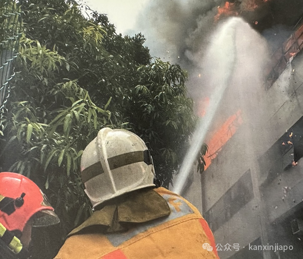 新加坡CK百货创始人自述:当年总部大楼连烧17个小时,火势迅速蔓延