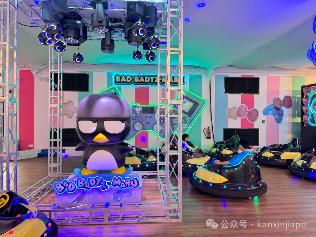 8米高Hello Kitty,首个水上乐园亮相樟宜机场!还有一大波三丽鸥周边...