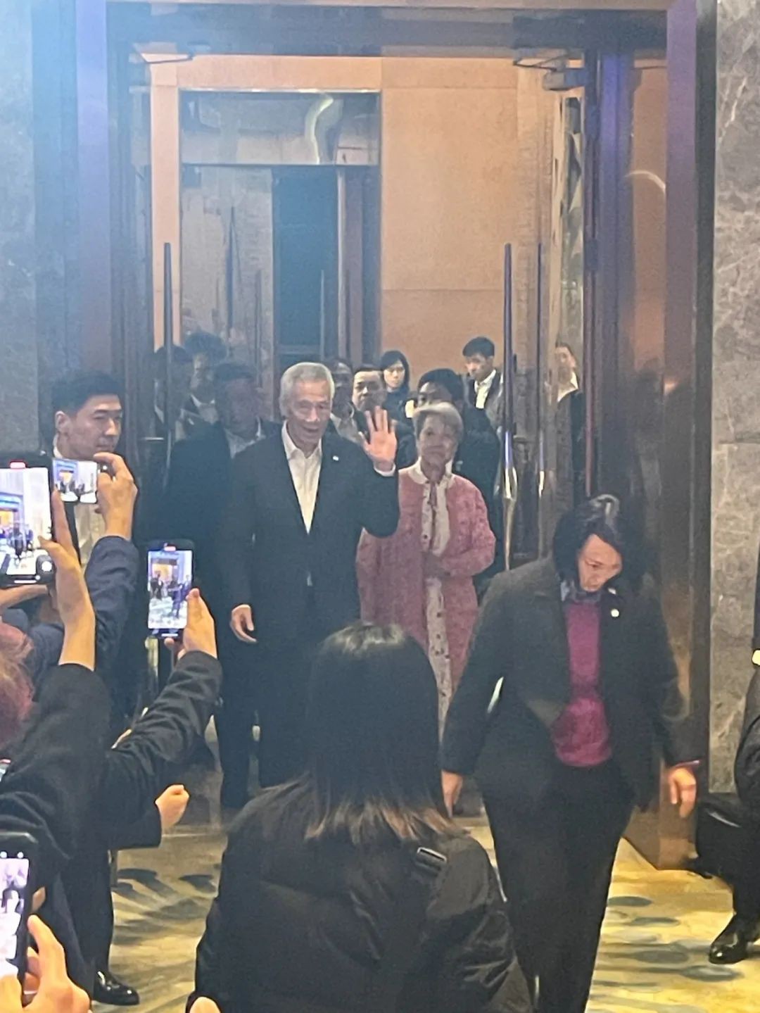 “正国级摄影师”李显龙镜头下的唯美上海，爱了爱了！