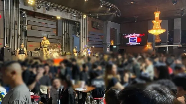 泰国出动近百警力突袭夜店，数百人涉嫌吸毒被捕！
