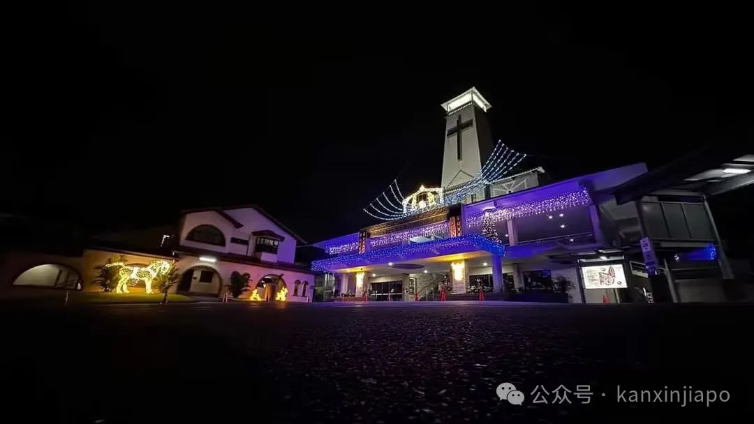 新加坡教堂袭击案嫌凶重回现场接受调查;又惊现持刀客